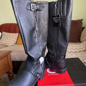 Guess boots size 6.5M black color
